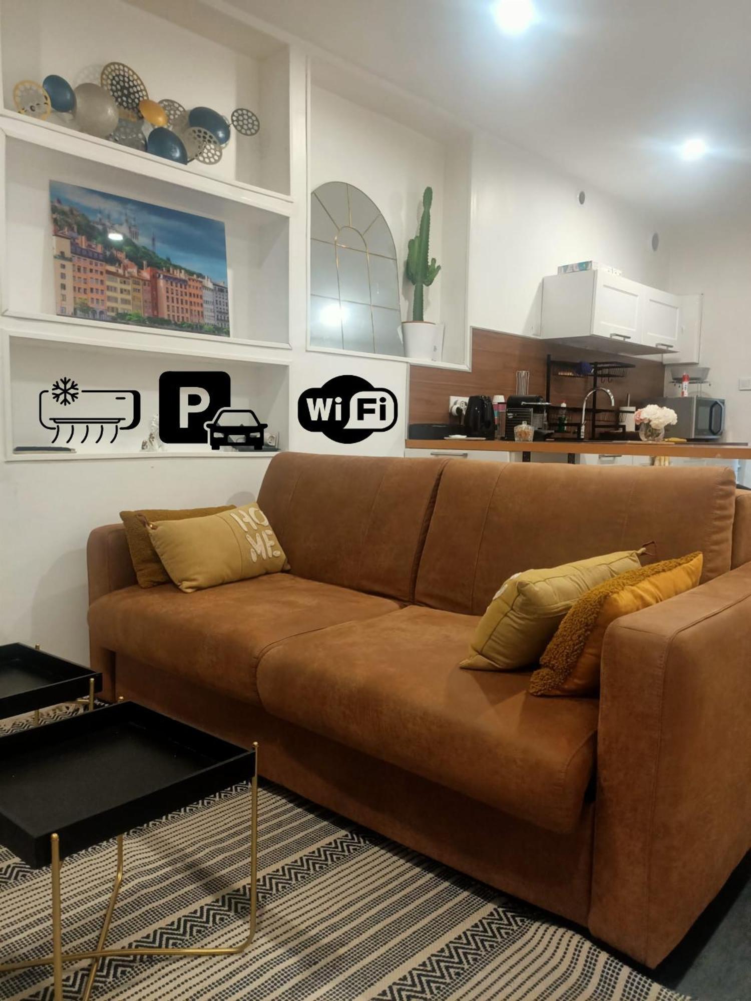 Apartament Le Petit Cocon - Parking Prive - Lyon Sud Vénissieux Zewnętrze zdjęcie